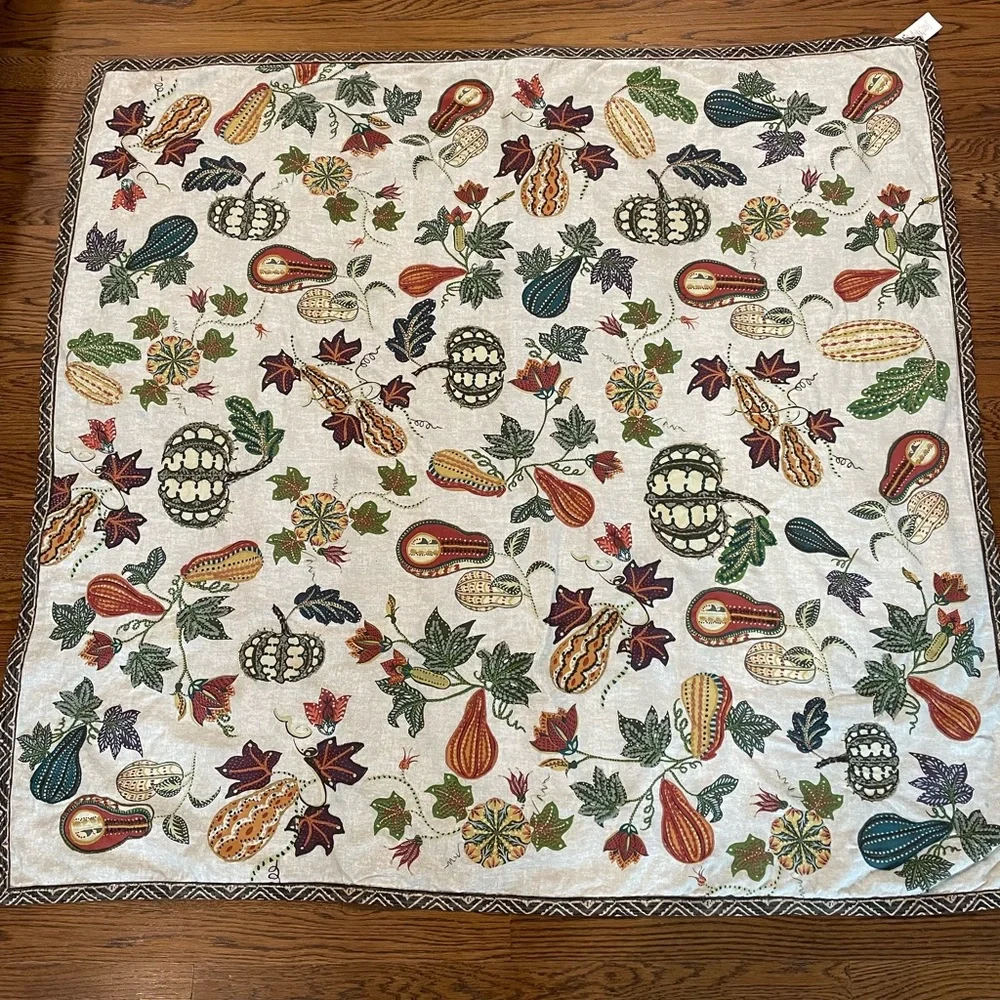 Pottery Barn Aldo Pumpkin Embroidered Table Throw Fall/Thanksgiving #1